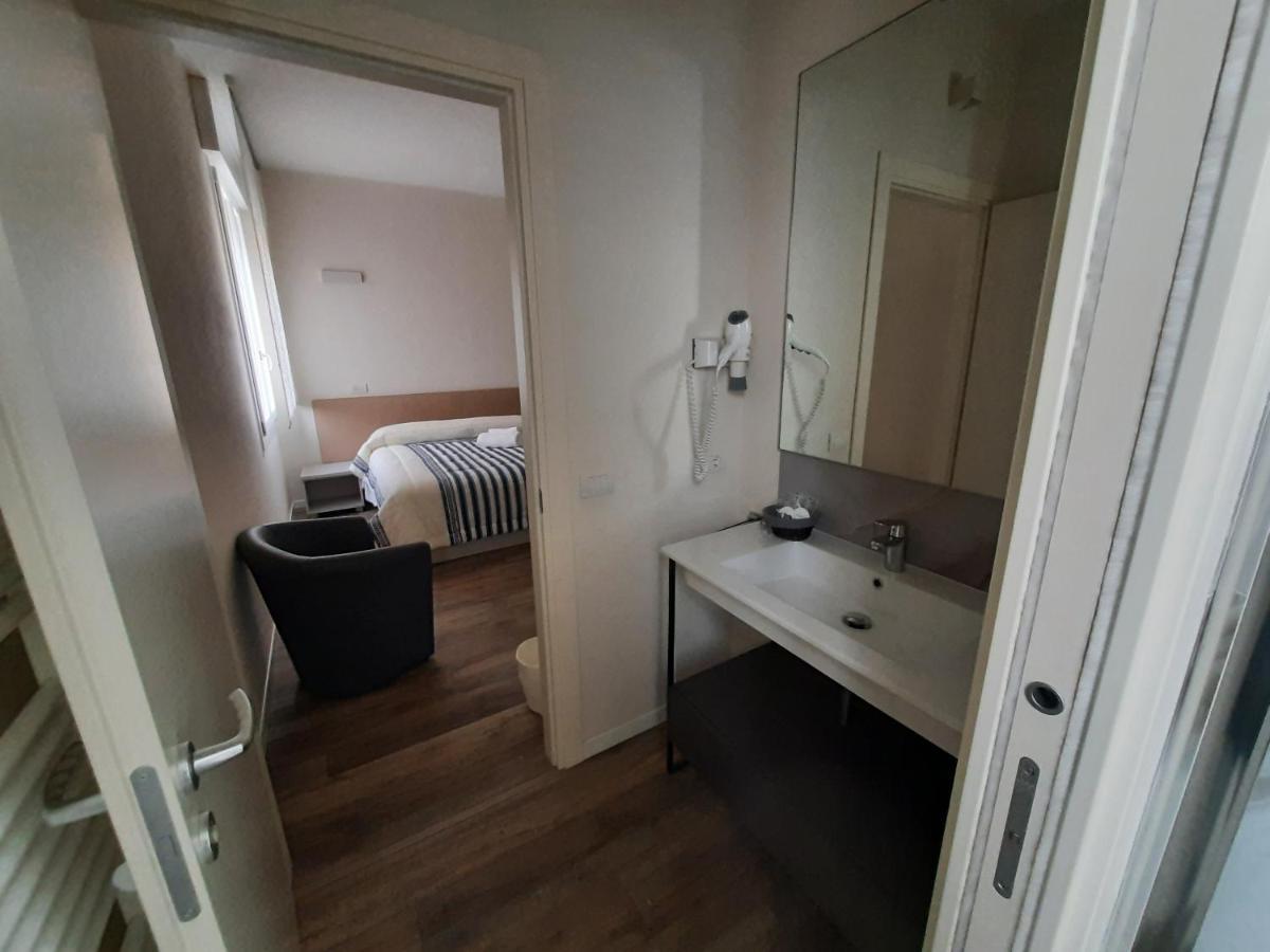 Stop&Go Suites And Apartments Maranello Bagian luar foto